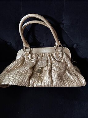 Classic Quilted Satchel Handbag in Metallic Champagne